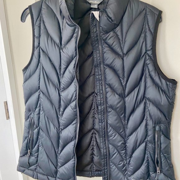 Eddie Bauer Down Puffer Vest in Black [M] - Picture 3 of 7